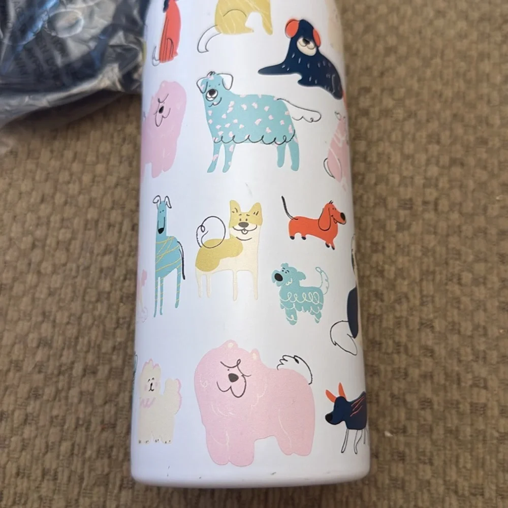 Modern Expressions Water Bottle with Pet‎ Bowl NEW